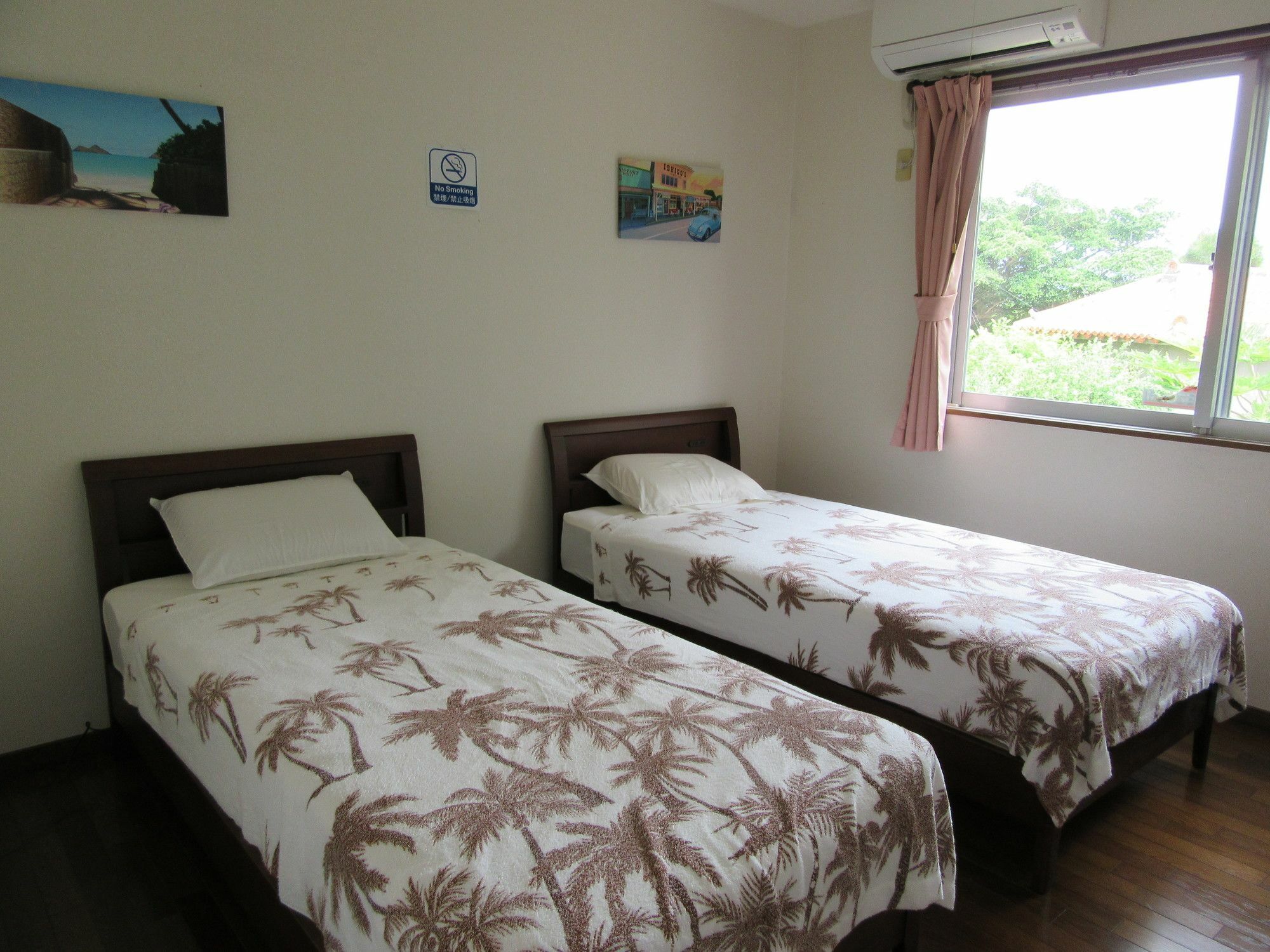 Guest House Diamond Yomitan Exteriér fotografie